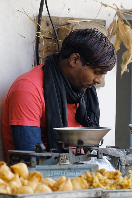 Sur la route d'Orchha-098